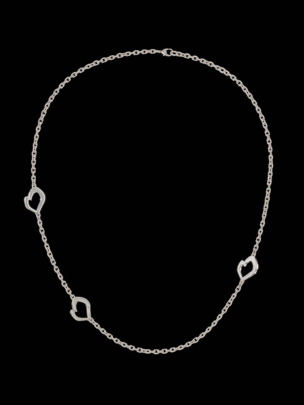 TRI HEART CHAIN SHORT