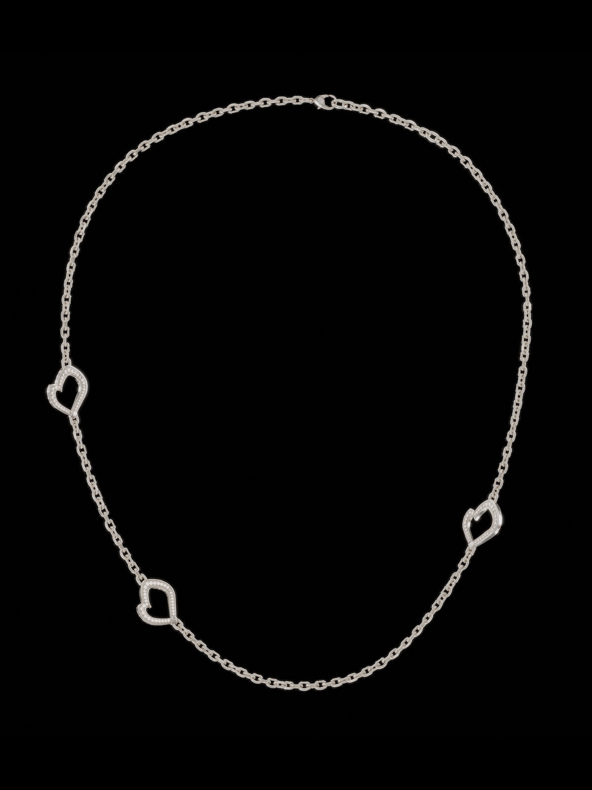 TRI HEART CHAIN SHORT